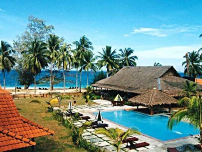 D'Coconut Island Resort Besar Island  Exterior photo