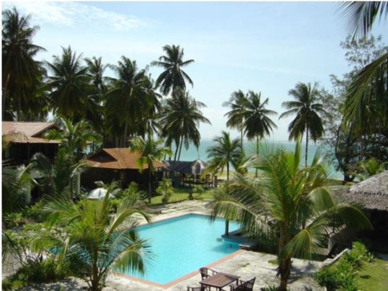 D'Coconut Island Resort Besar Island  Exterior photo